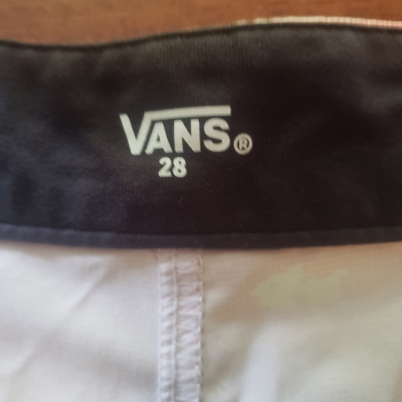 Van's swim trunk size 28 - Picture 2 of 3